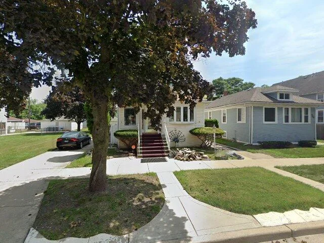 House image located at Maywood, IL 60153