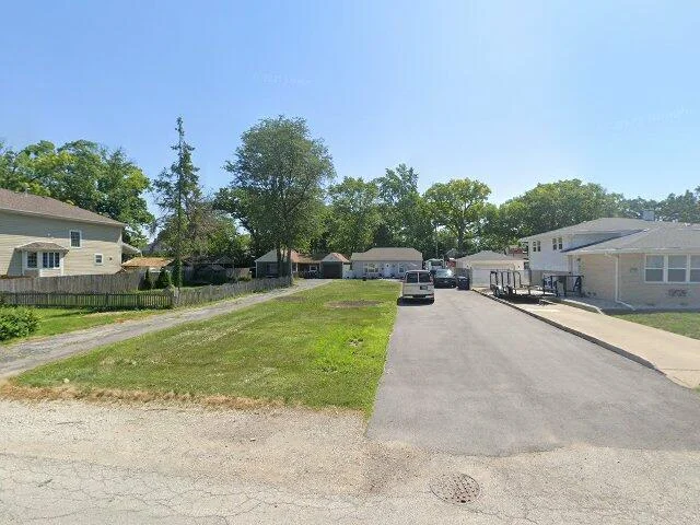 House image located at Worth, IL 60482