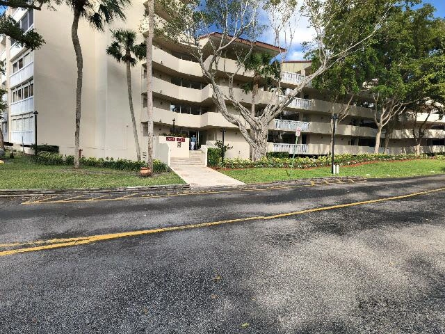 House image located at Fort Lauderdale, FL 33319