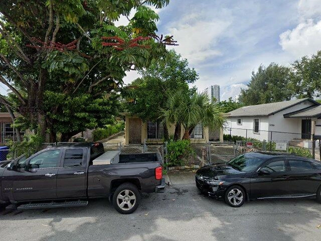 House image located at Miami, FL 33125