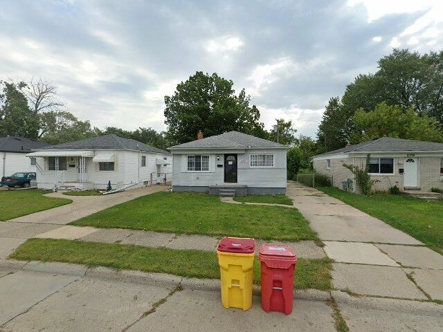 House image located at Eastpointe, MI 48021