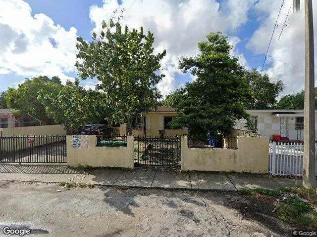 House image located at Miami, FL 33150