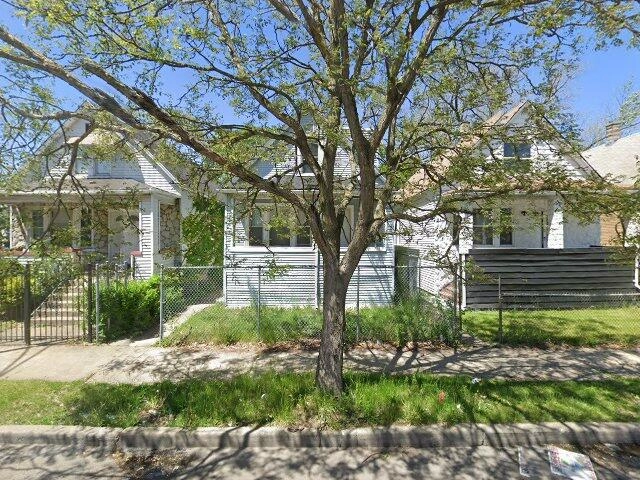 House image located at Chicago, IL 60628