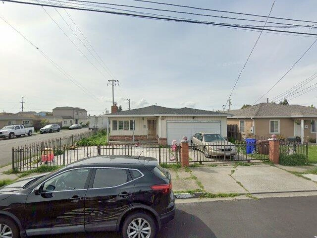House image located at San Pablo, CA 94806