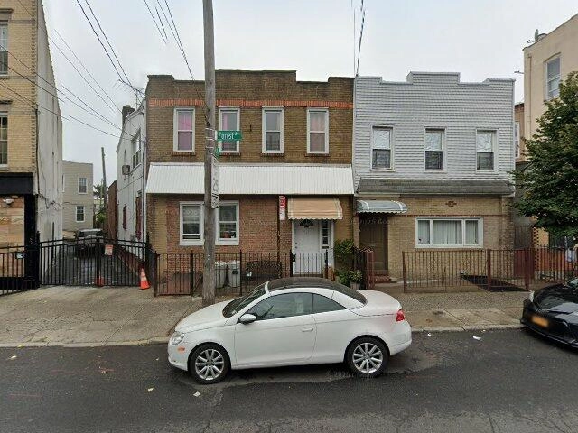 House image located at West Chicago, IL 60185