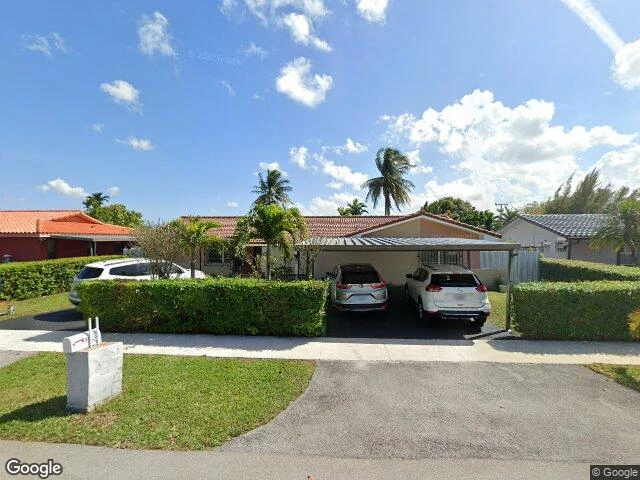 House image located at Miami, FL 33174