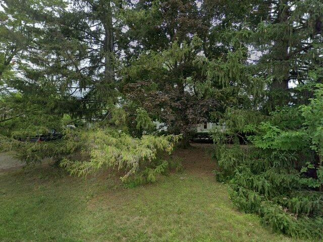 House image located at Trenton, MI 48183