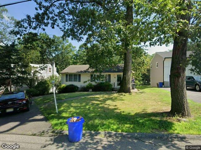 House image located at Oakland, NJ 07436