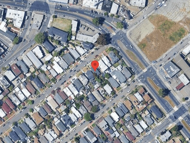 House image located at Oakland, CA 94605