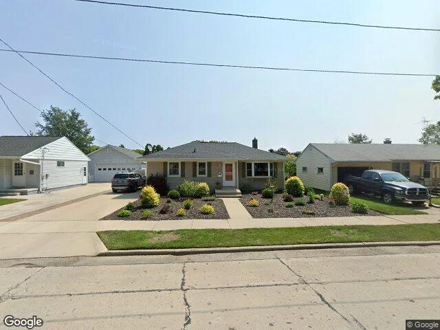 House image located at Manitowoc, WI 54220