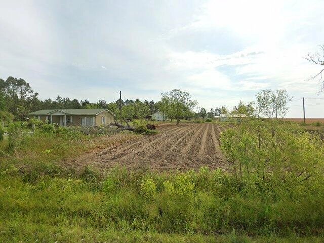 House image located at Douglas, GA 31535