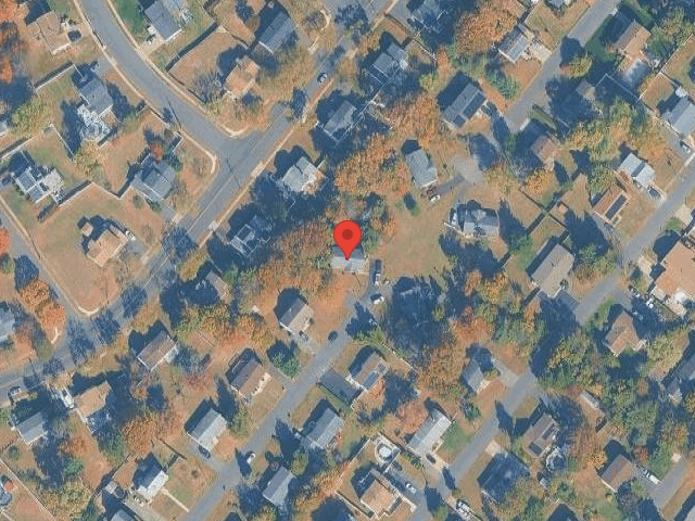 House image located at Somerset, NJ 08873