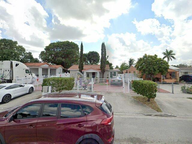 House image located at Hialeah, FL 33013