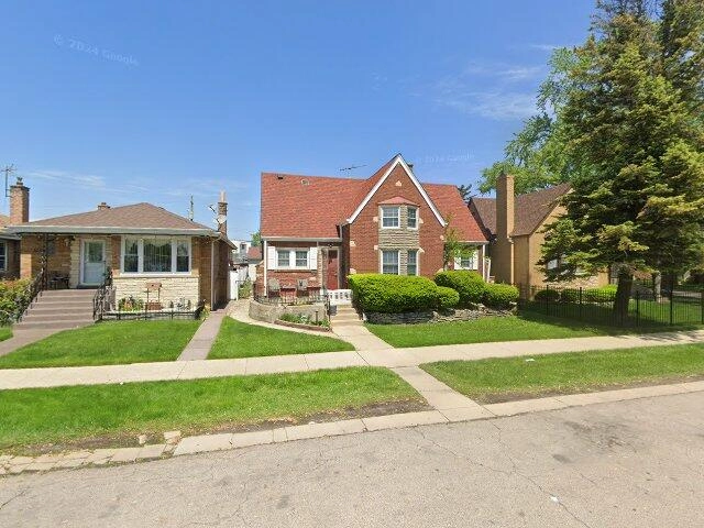 House image located at Chicago, IL 60634