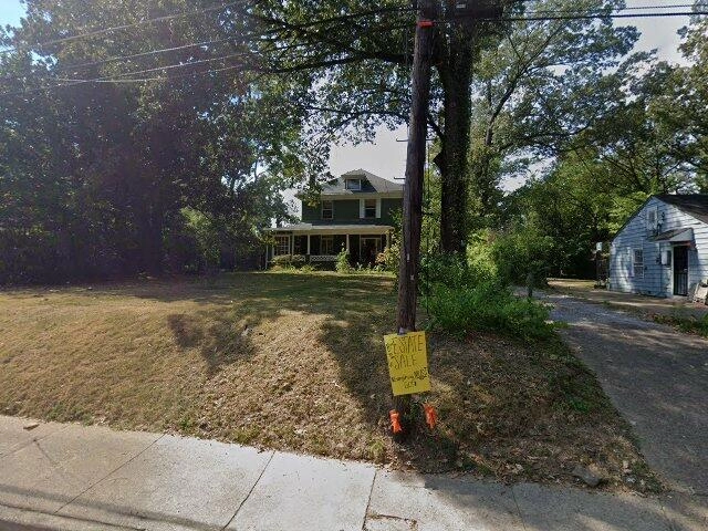 House image located at Memphis, TN 38111