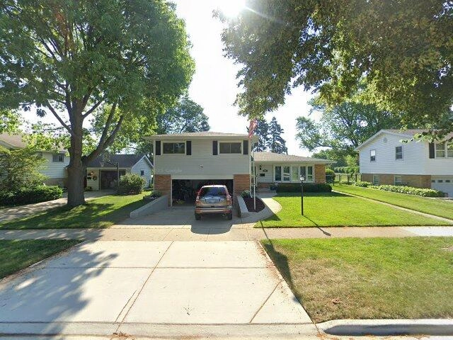 House image located at Itasca, IL 60143