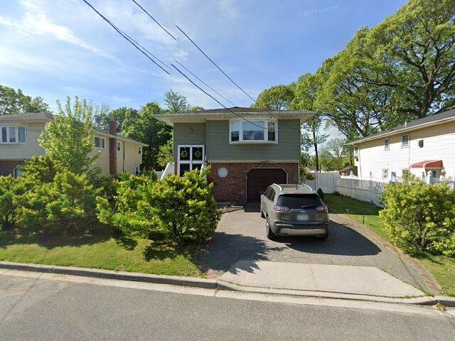 House image located at West Hempstead, NY 11552