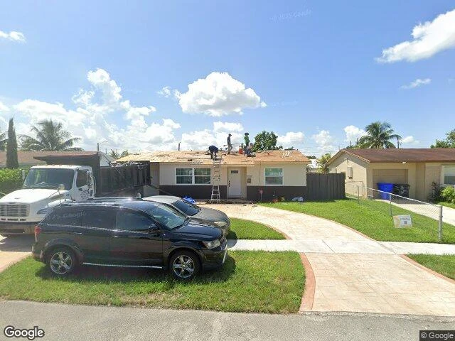House image located at Hollywood, FL 33024