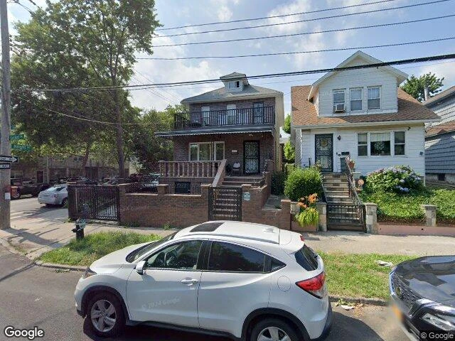 House image located at Bronx, NY 10461