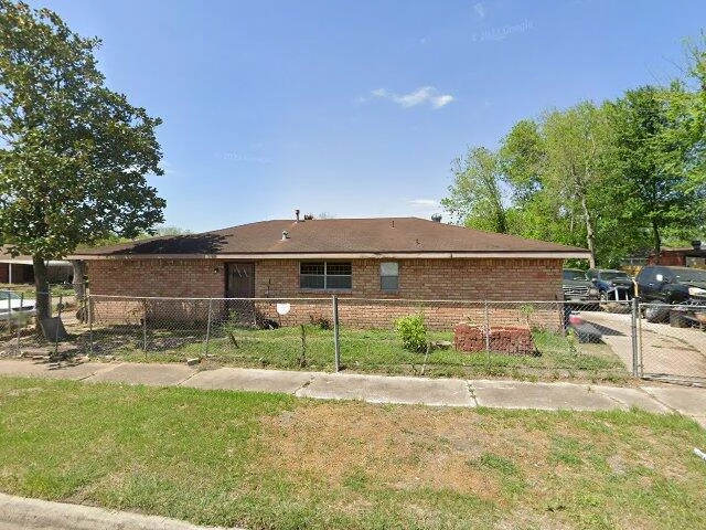 House image located at Houston, TX 77048