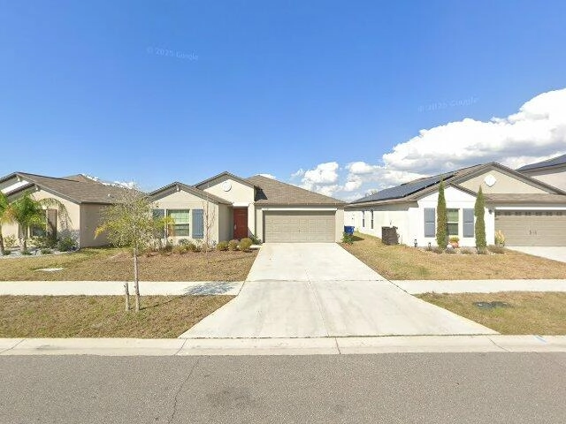 House image located at Wimauma, FL 33598