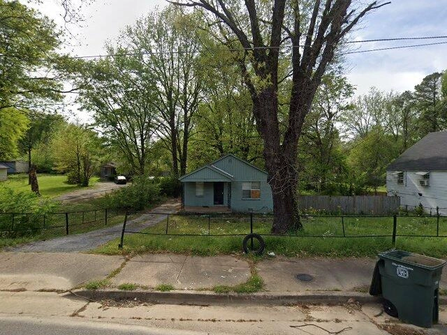 House image located at Memphis, TN 38109