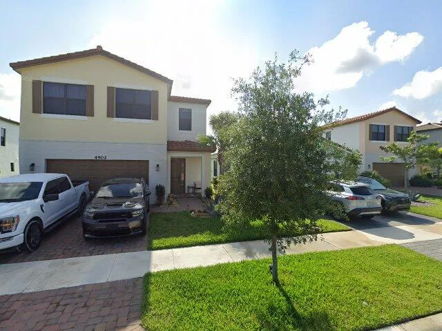 House image located at Loxahatchee, FL 33470