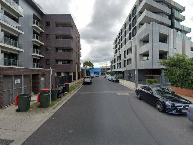 House image located at Hobart, IN 46342