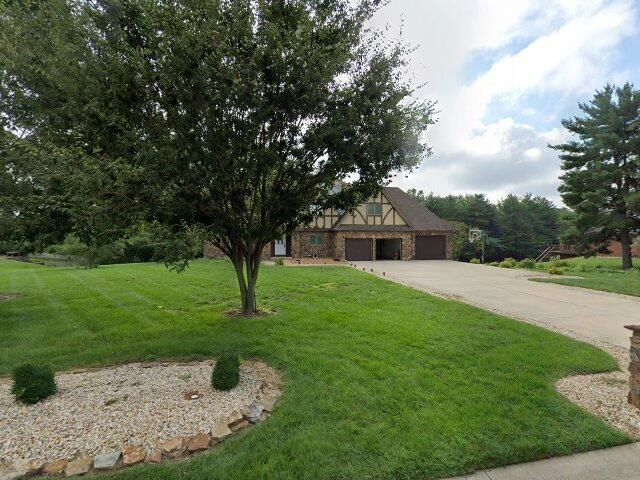 House image located at Belleville, IL 62221