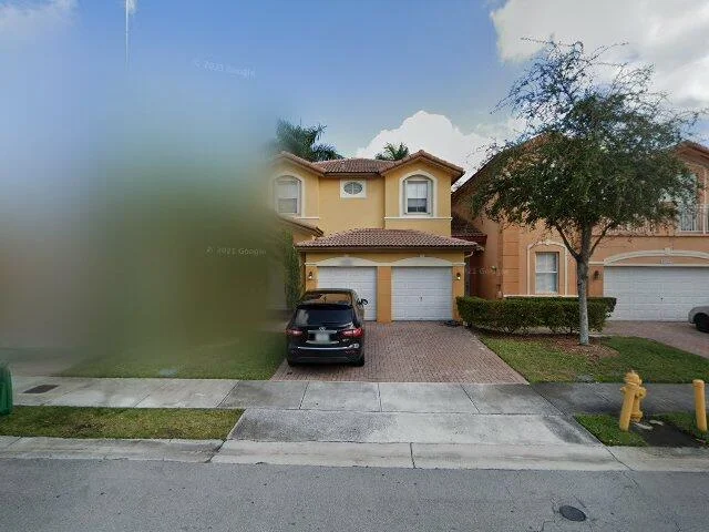 House image located at Miami, FL 33178