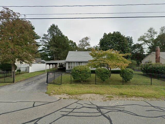 House image located at Stoughton, MA 02072