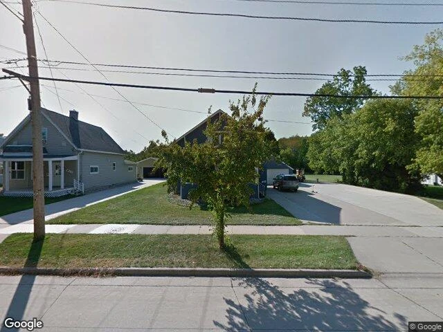 House image located at Appleton, WI 54915