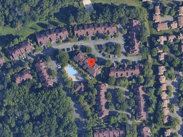 House image located at Edison, NJ 08820