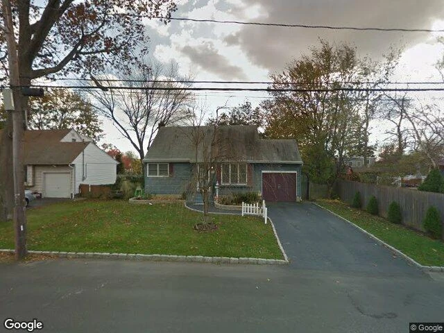 House image located at Lindenhurst, NY 11757