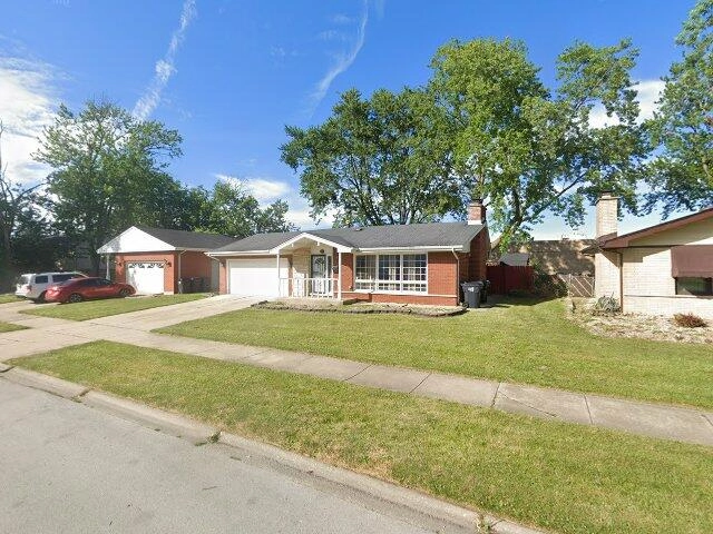 House image located at South Holland, IL 60473