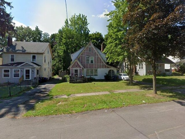 House image located at Syracuse, NY 13207
