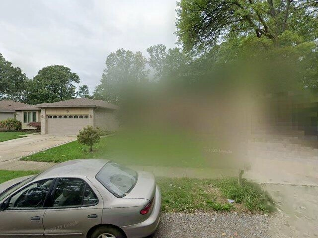 House image located at Warren, MI 48092