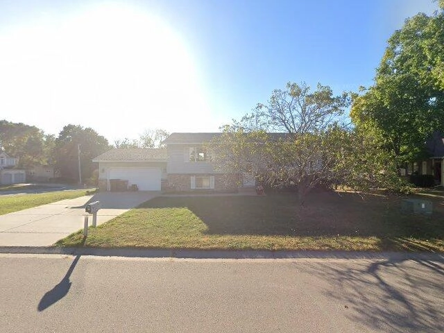 House image located at Saint Paul, MN 55119