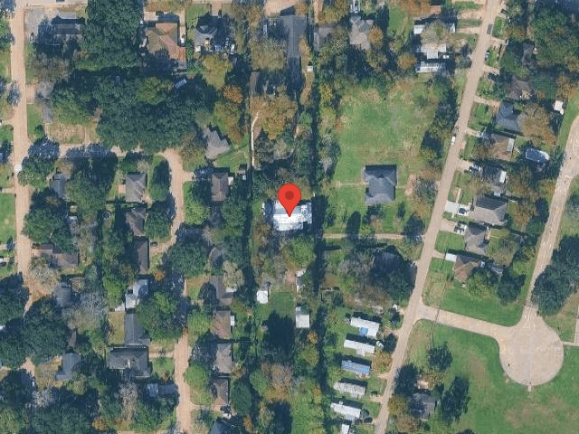House image located at Alvin, TX 77511