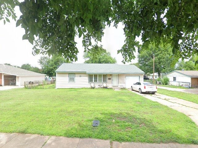 House image located at Ponca City, OK 74601