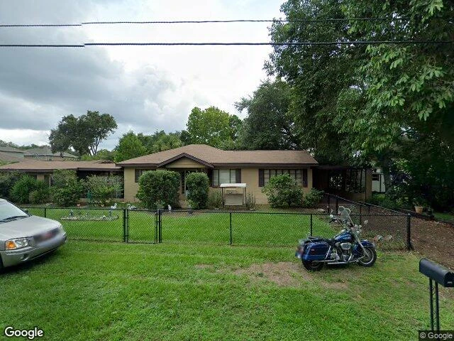 House image located at Tampa, FL 33611