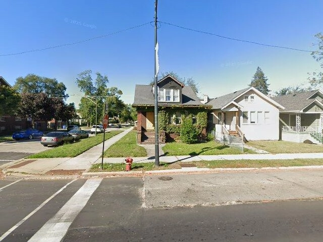 House image located at Chicago, IL 60628