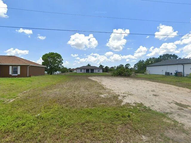 House image located at Cape Coral, FL 33993