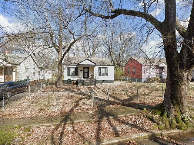 House image located at Memphis, TN 38112