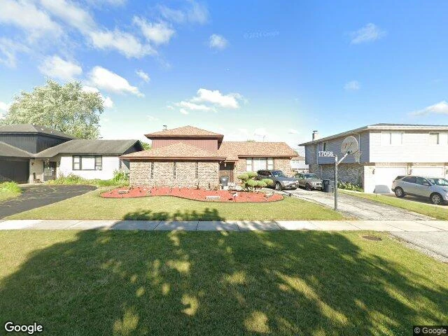 House image located at South Holland, IL 60473