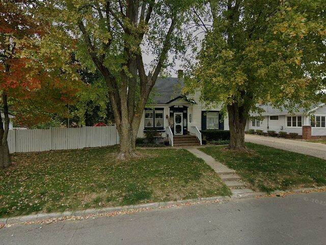 House image located at Newton, IA 50208