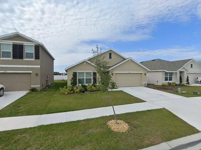 House image located at Ruskin, FL 33570