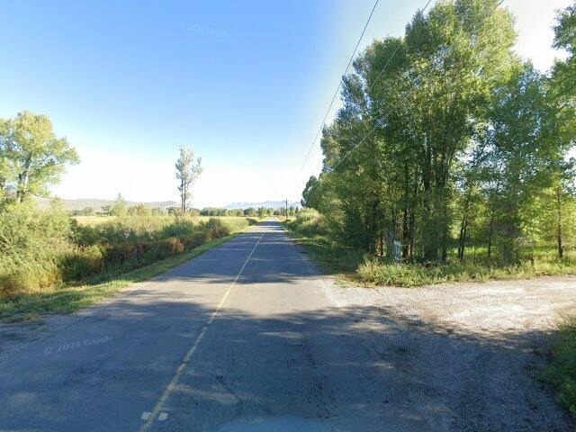 House image located at Glenville, MN 56036