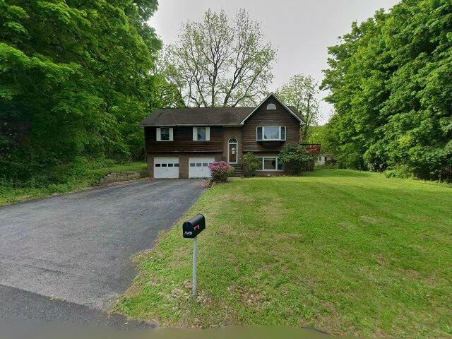 House image located at Beacon, NY 12508