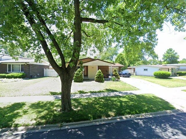 House image located at Glenwood, IL 60425